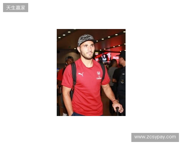 英超官方晒出图片:阿森纳U15全员抵达北京 英超官方晒出图片:阿森纳U15全员抵达北京